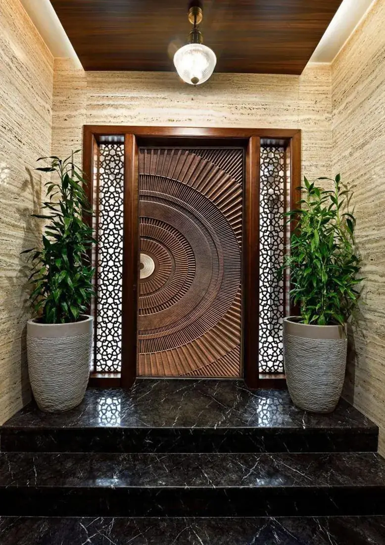Chakra — Circular statement door